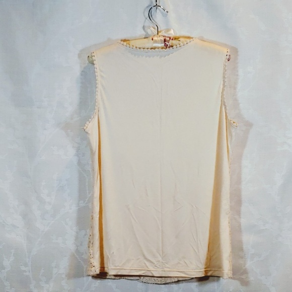 Solitaire | Crochet Overlay Tank | L - Picture 2 of 7